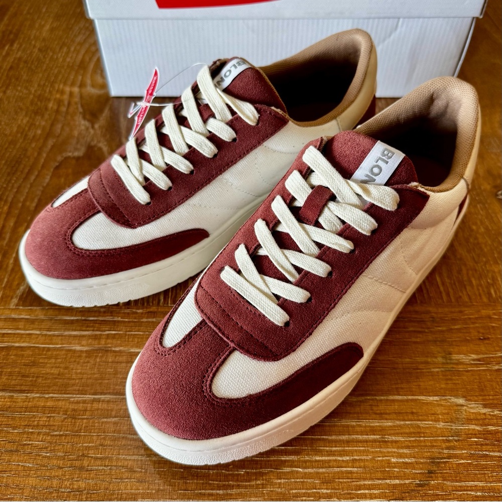 NIB rusty red Blondo Kamari lace up sneakers 8M - Picture 4 of 14
